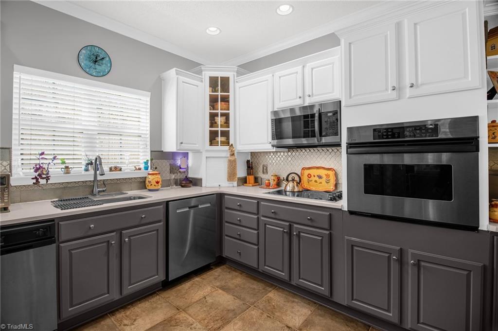 property viewer photo 12