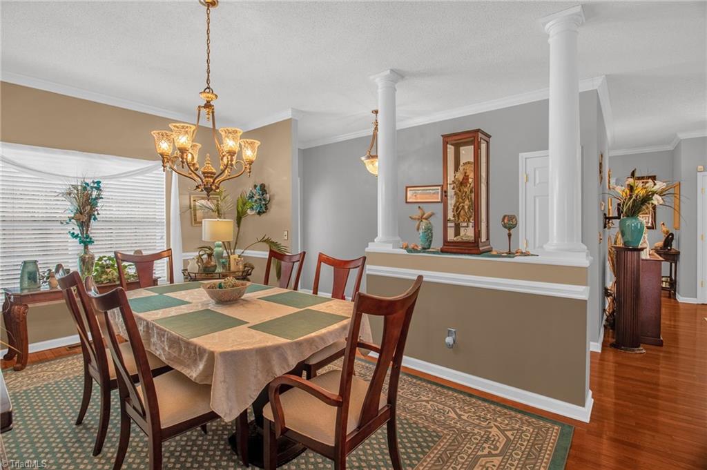 property viewer photo 5