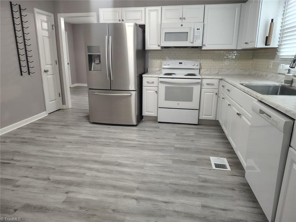 property viewer photo 2