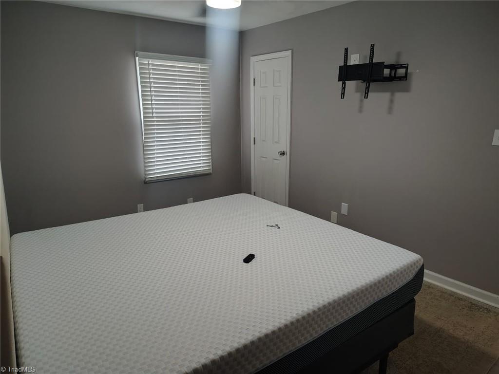 property viewer photo 5