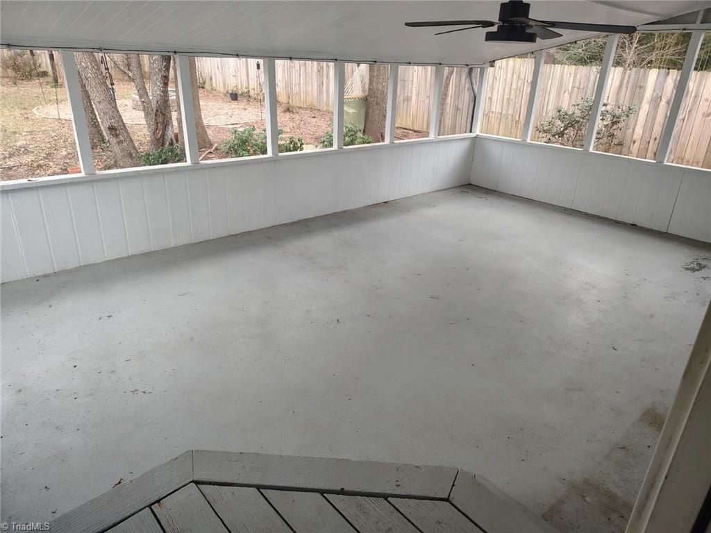 property viewer photo 9
