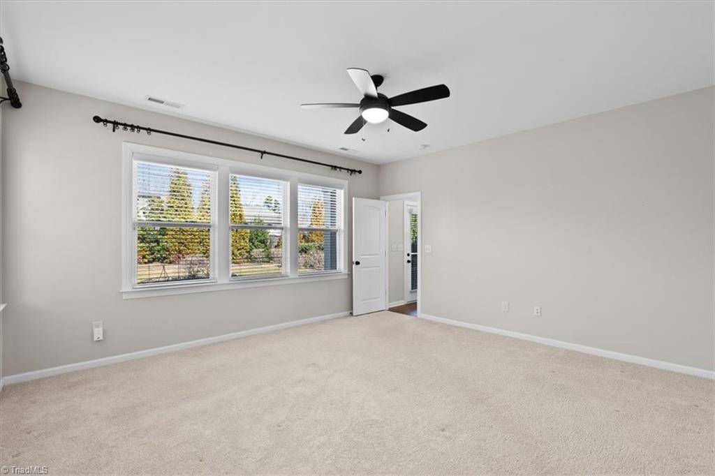 property viewer photo 13
