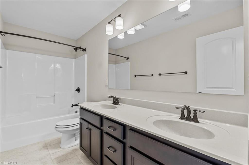 property viewer photo 30