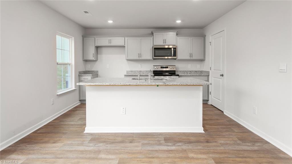 property viewer photo 5