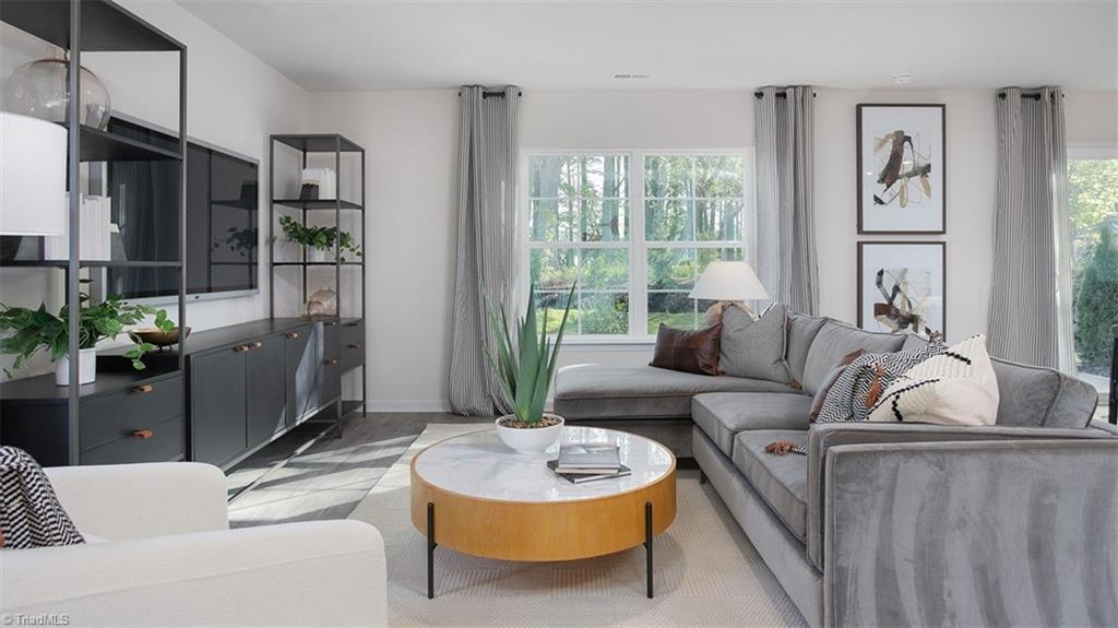 property viewer photo 3
