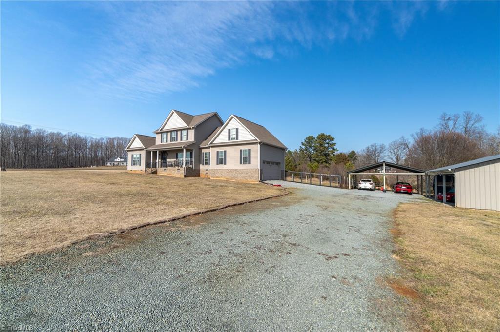 main property photo 2