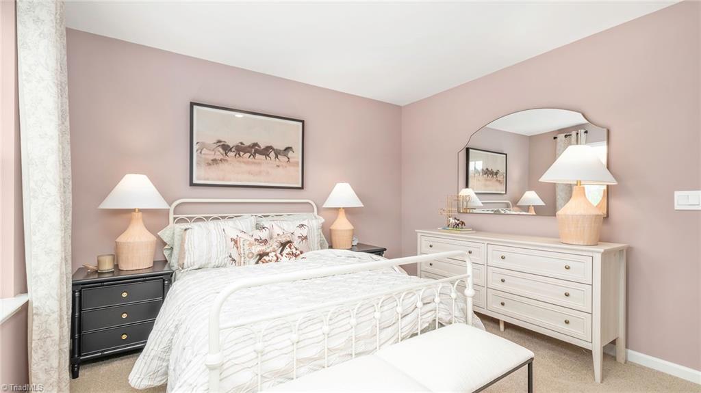 property viewer photo 21