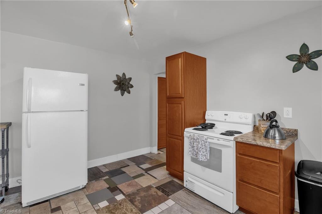 property viewer photo 14