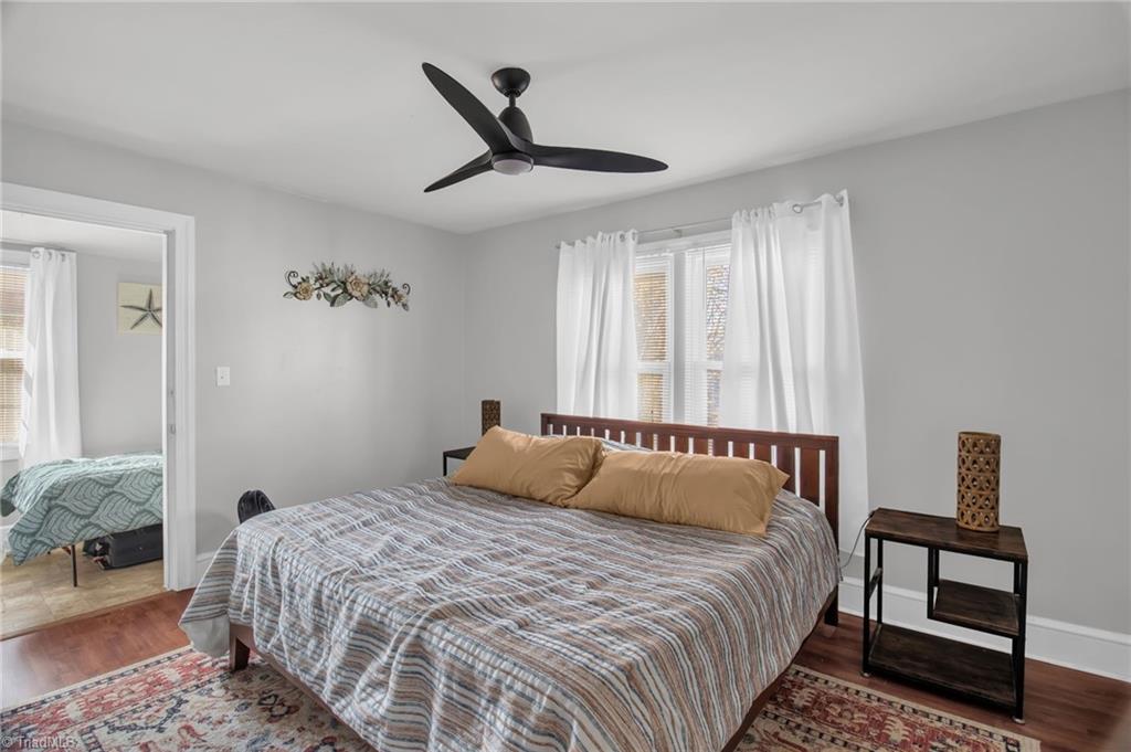 property viewer photo 15