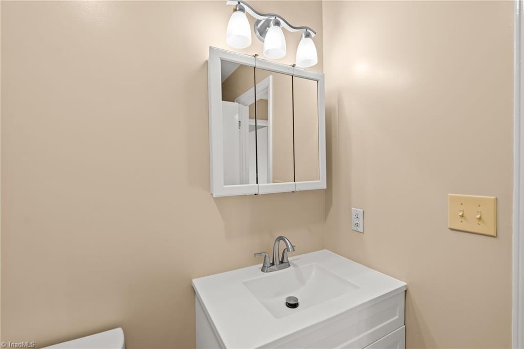 property viewer photo 28
