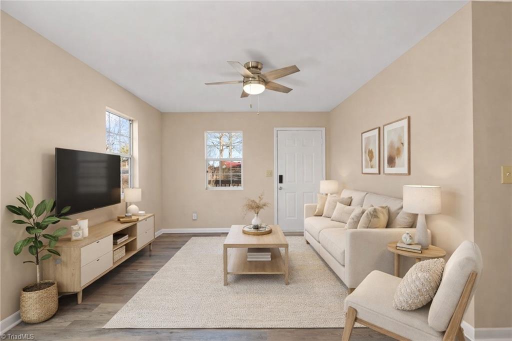 property viewer photo 3