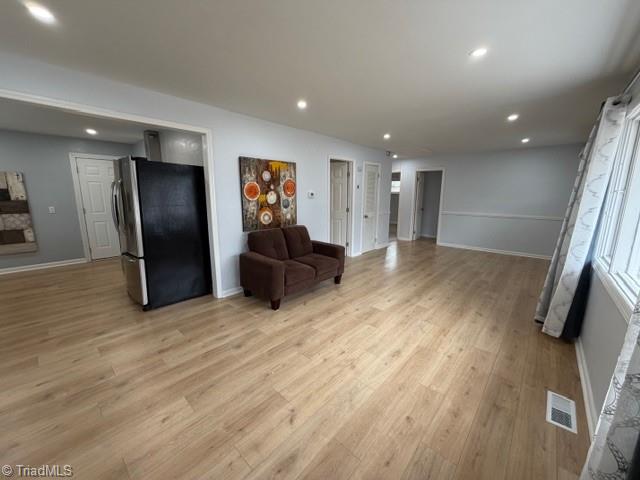property viewer photo 1
