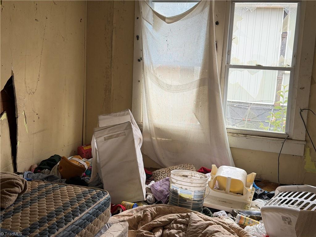 property viewer photo 12