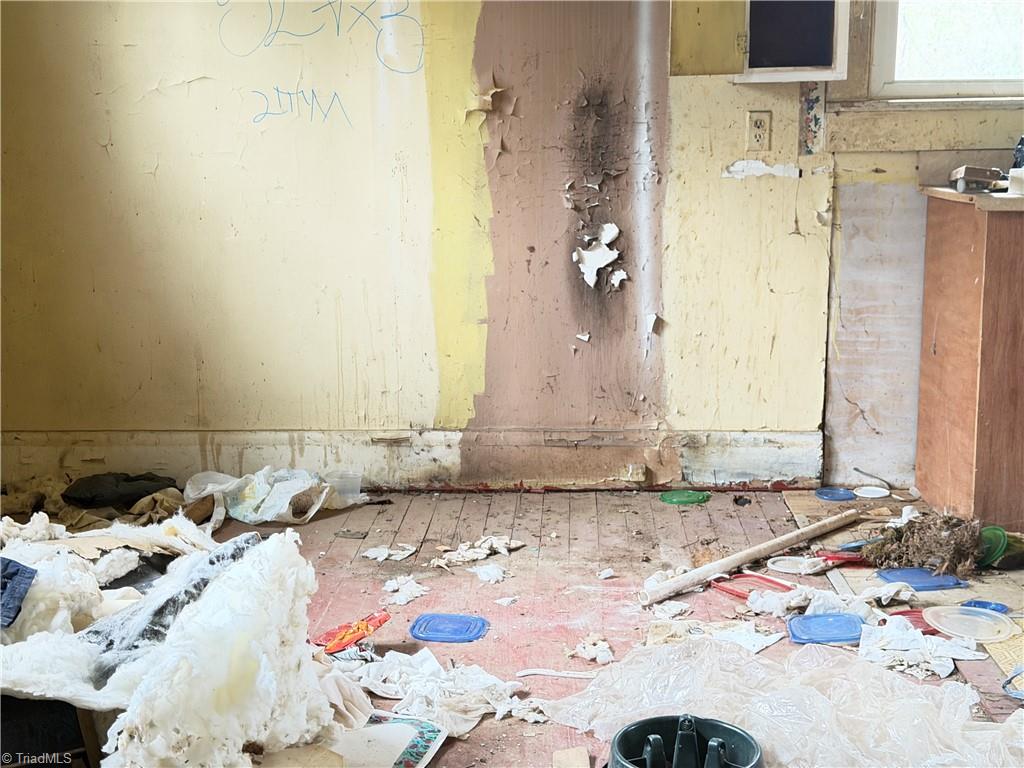 property viewer photo 17
