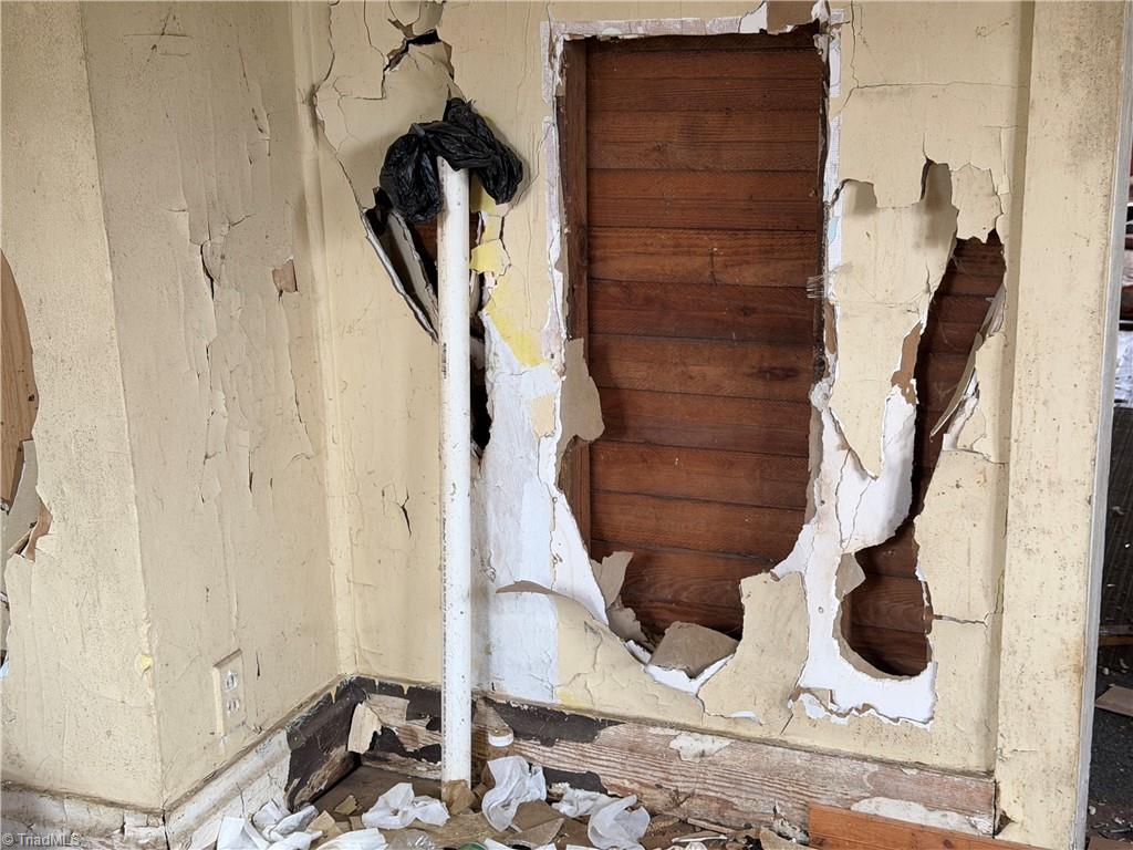 property viewer photo 21