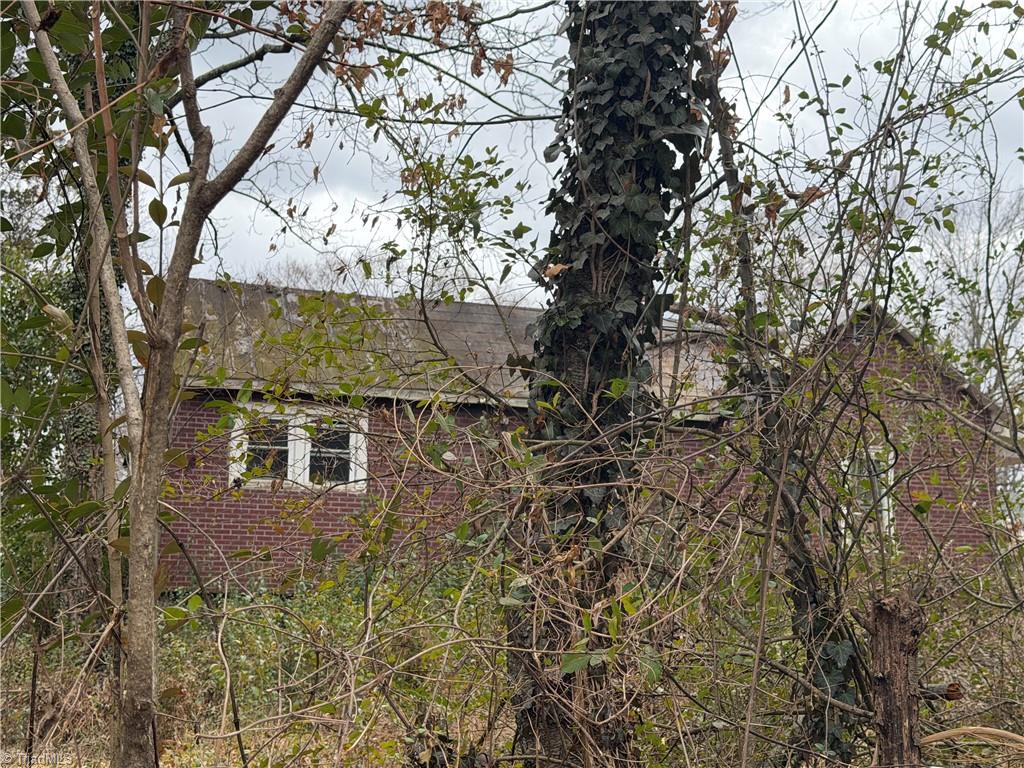 property viewer photo 3
