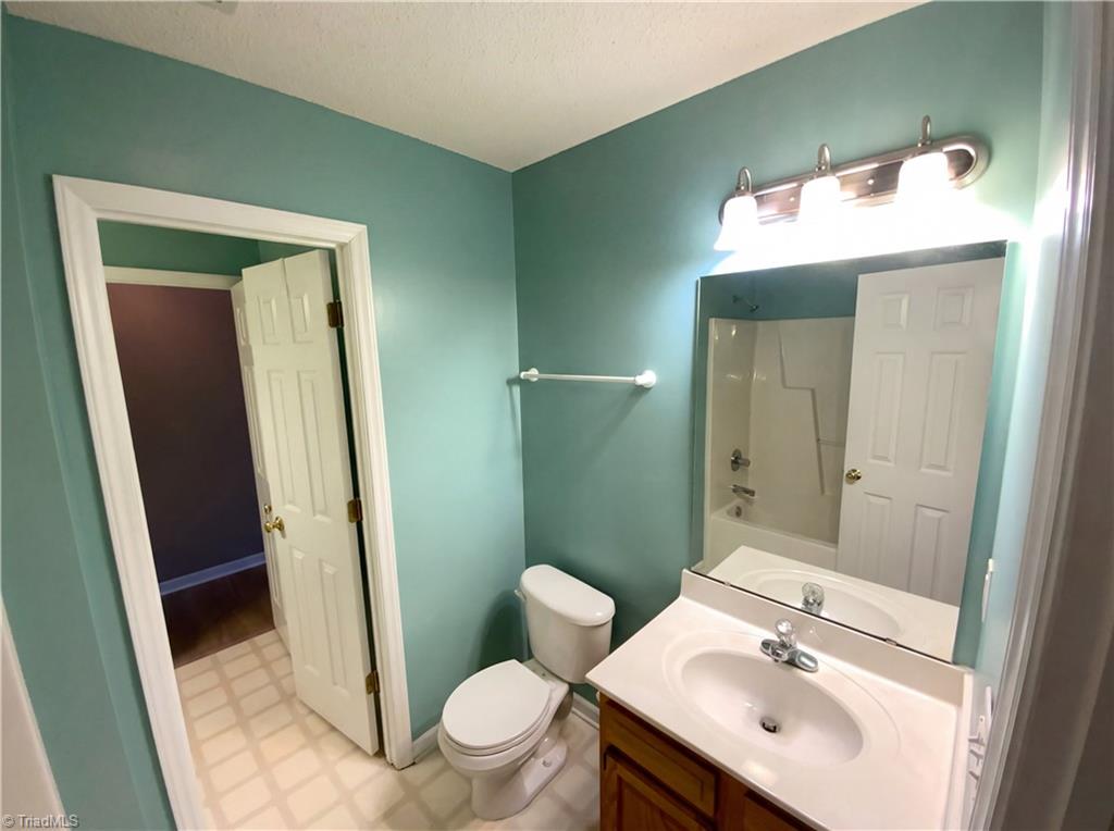 property viewer photo 11