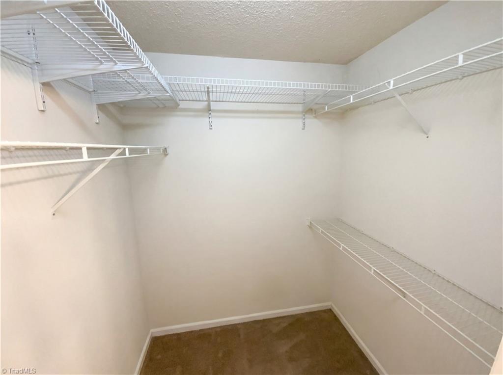 property viewer photo 15