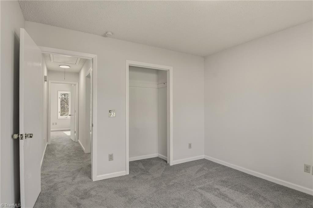 property viewer photo 11