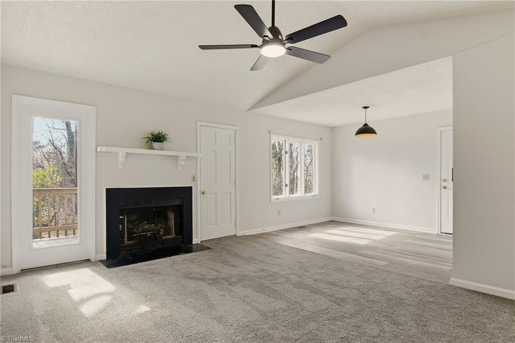 property viewer photo 2