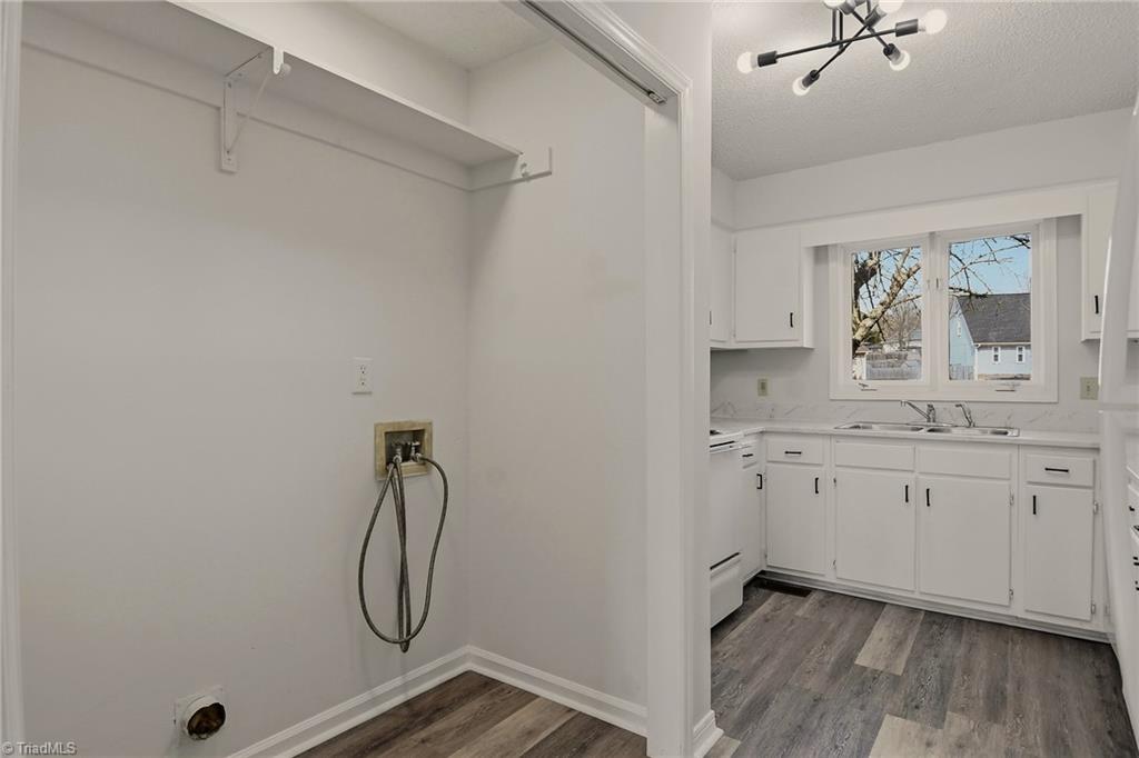 property viewer photo 7