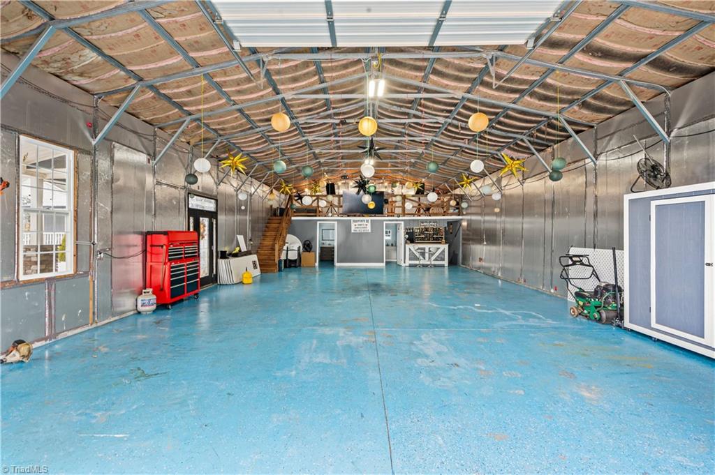 main property photo 44