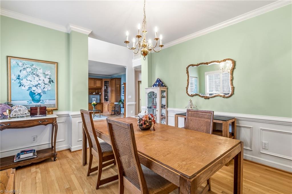 property viewer photo 16