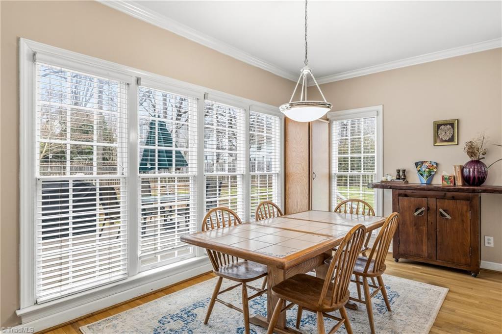 property viewer photo 23