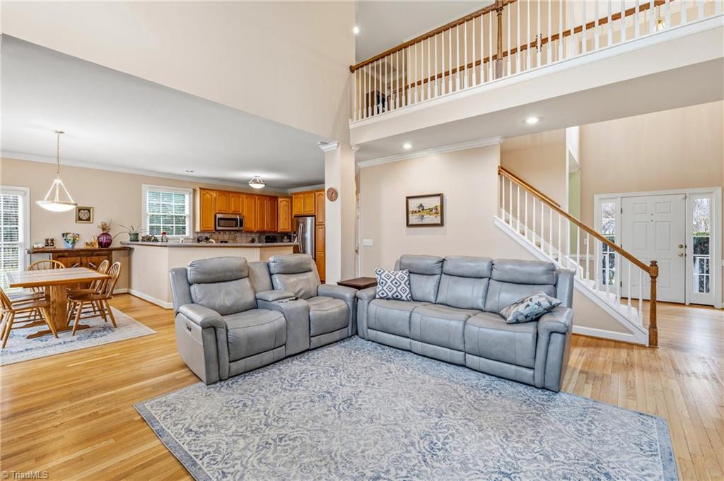 property viewer photo 31