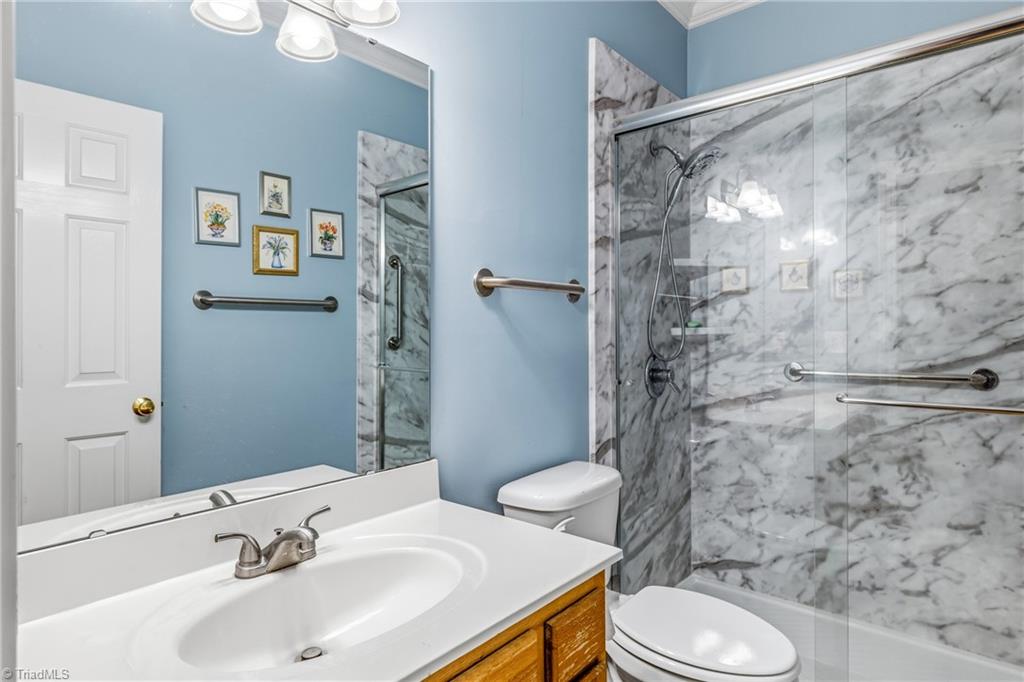 property viewer photo 35
