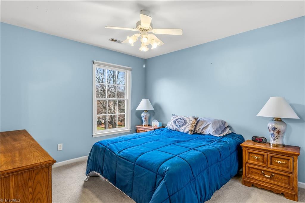 property viewer photo 44