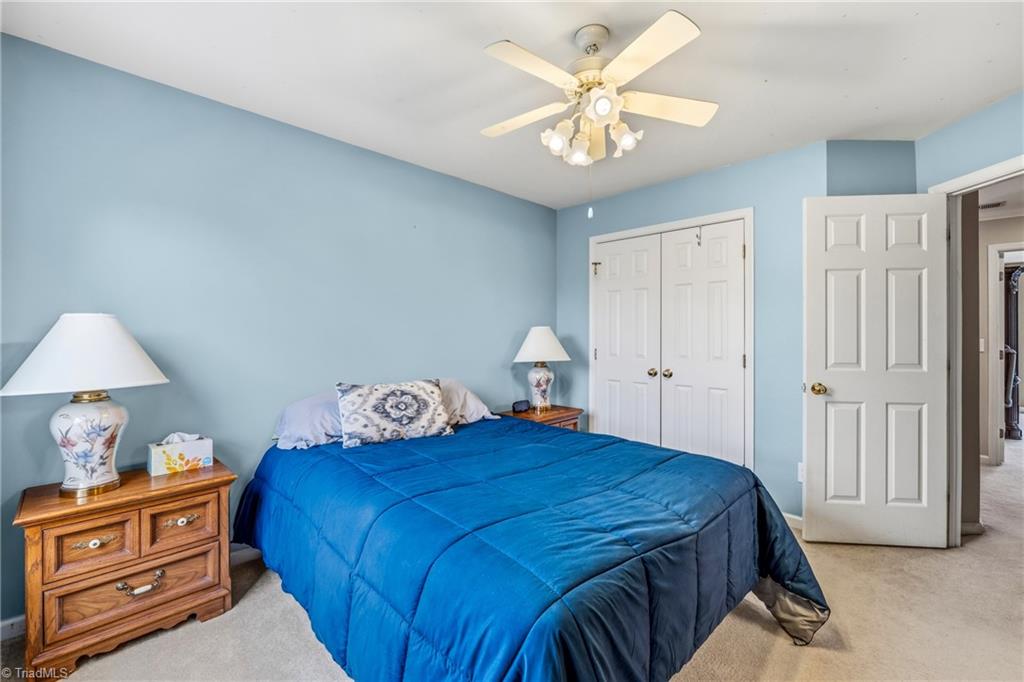 property viewer photo 45