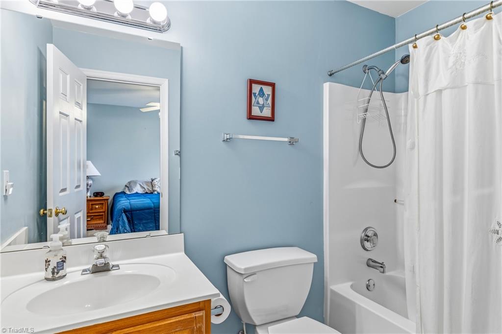 property viewer photo 46