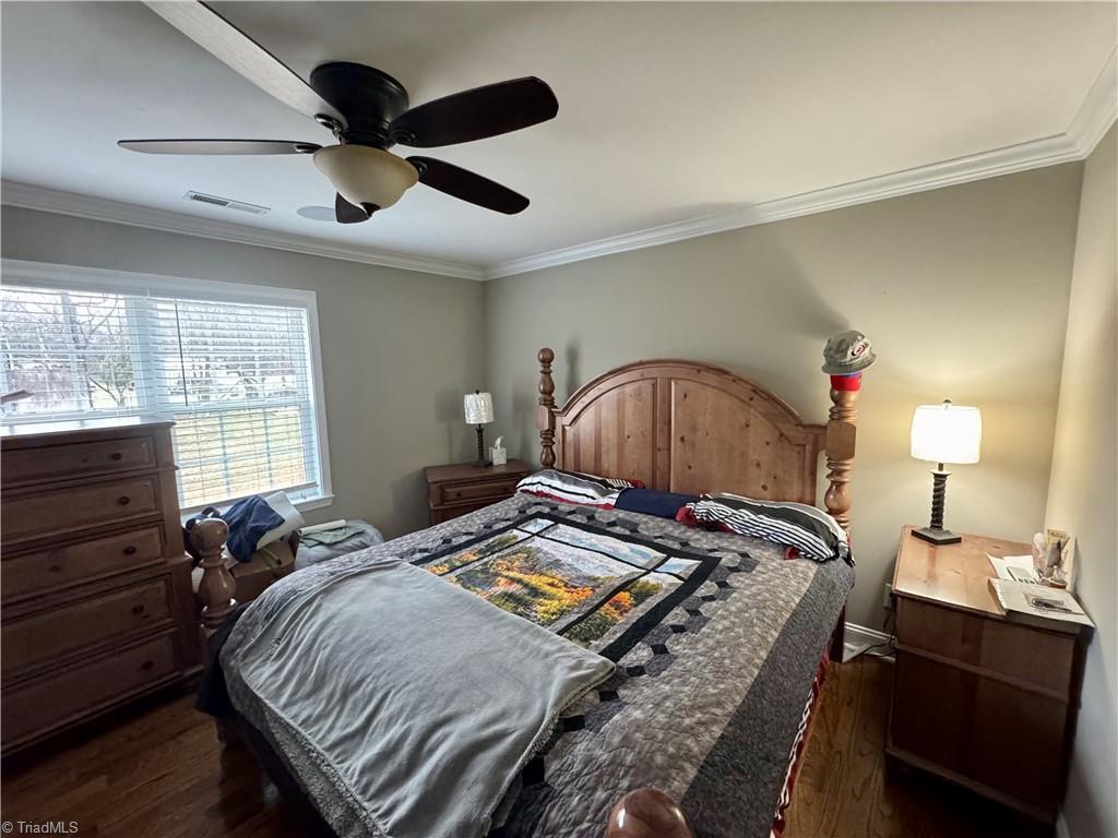 property viewer photo 5