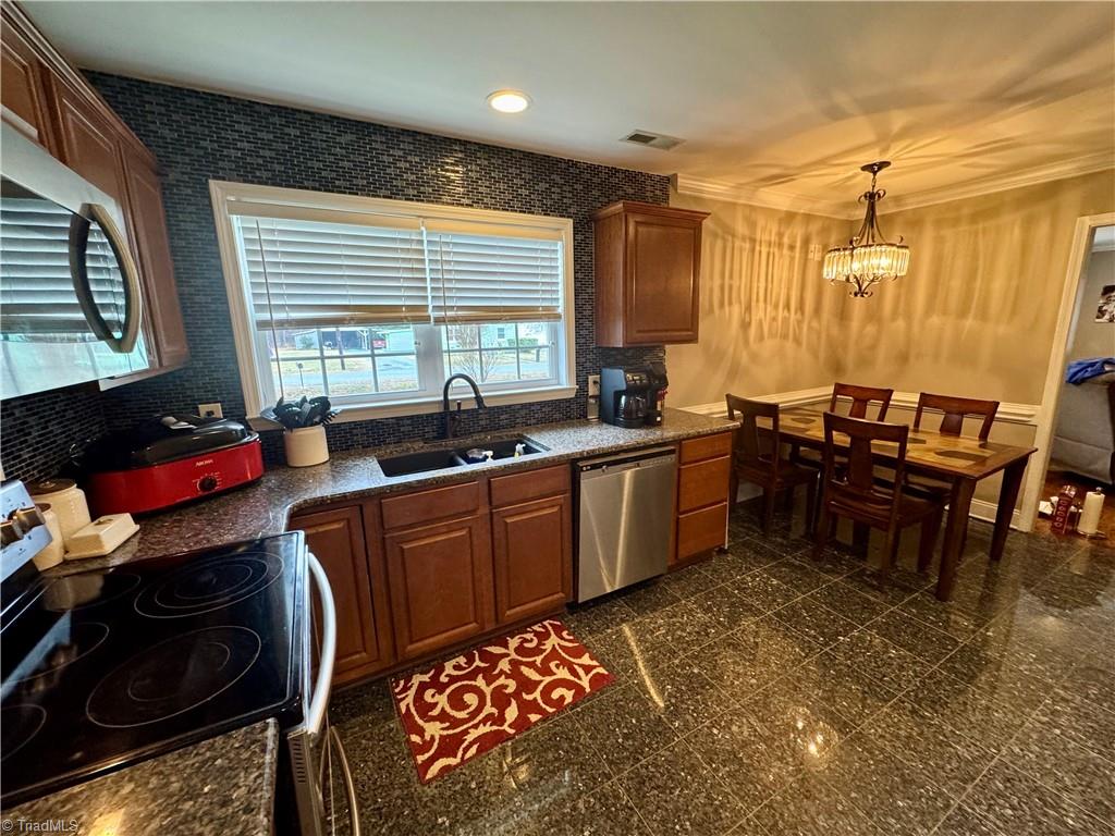 property viewer photo 6