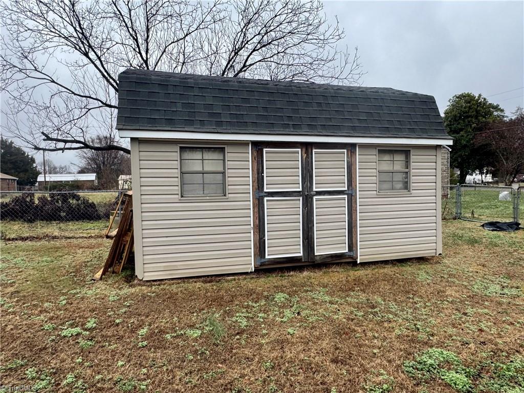 property viewer photo 8