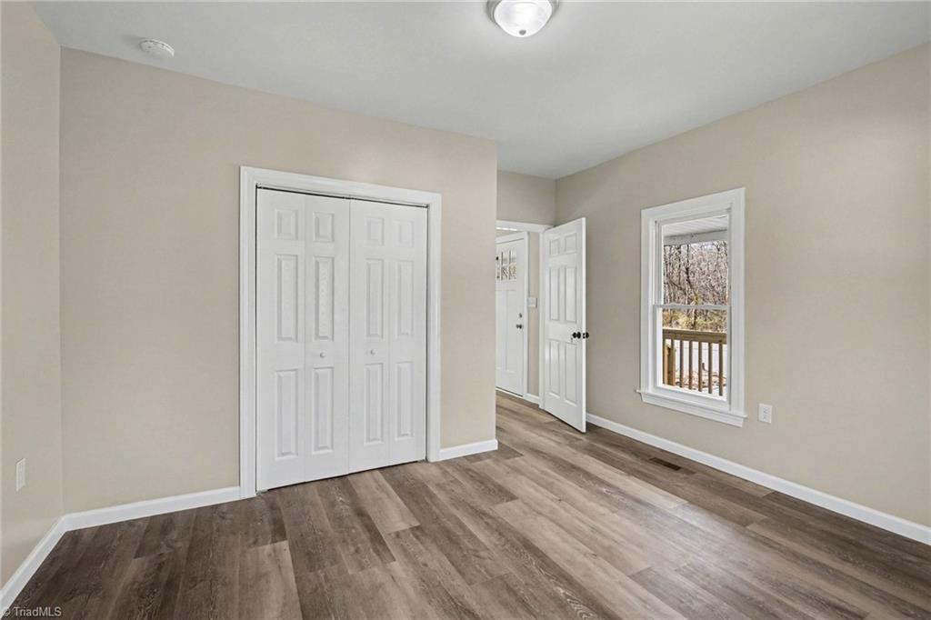 property viewer photo 14