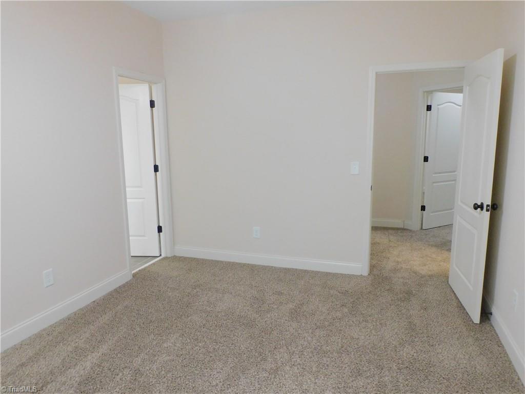 property viewer photo 22