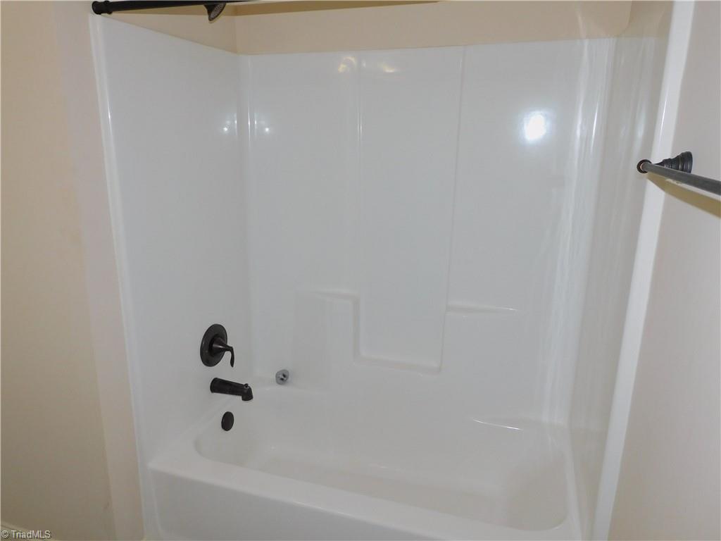 property viewer photo 27