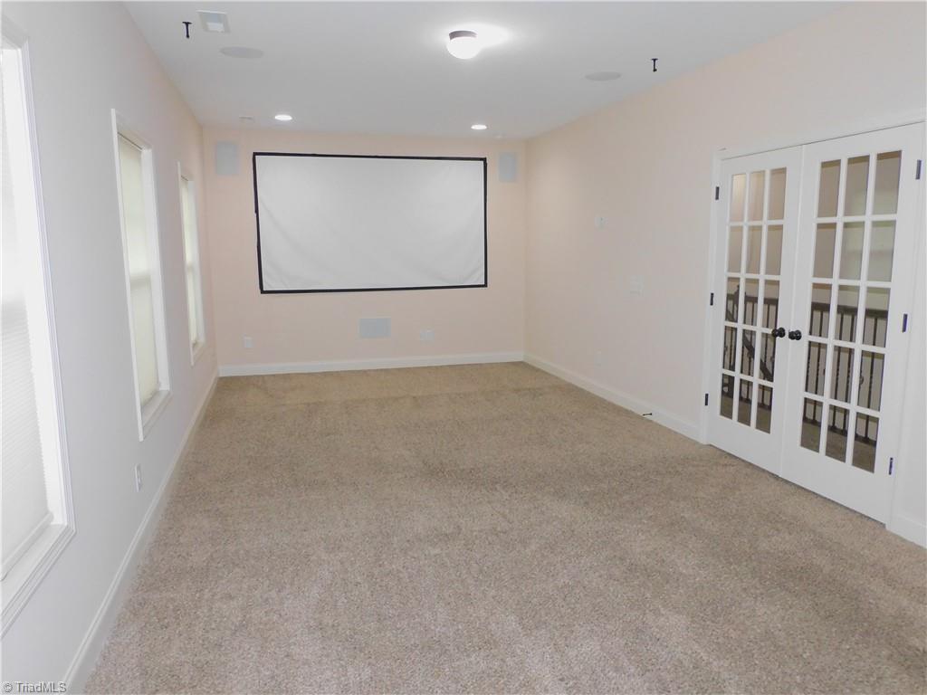 property viewer photo 28