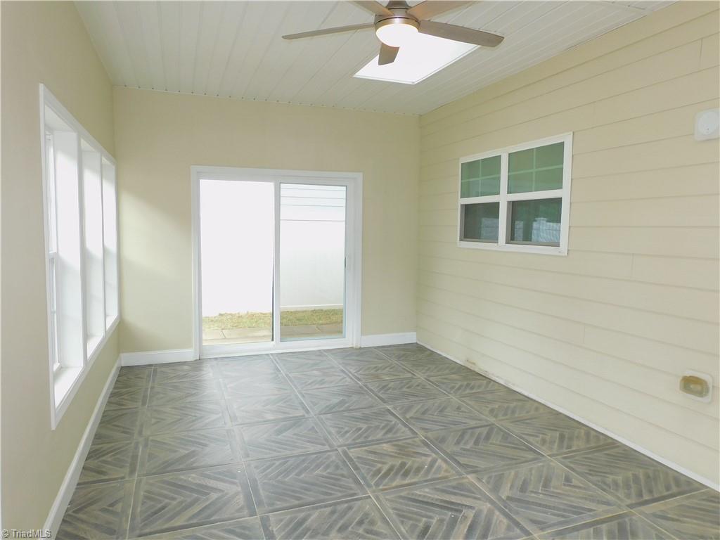 property viewer photo 31