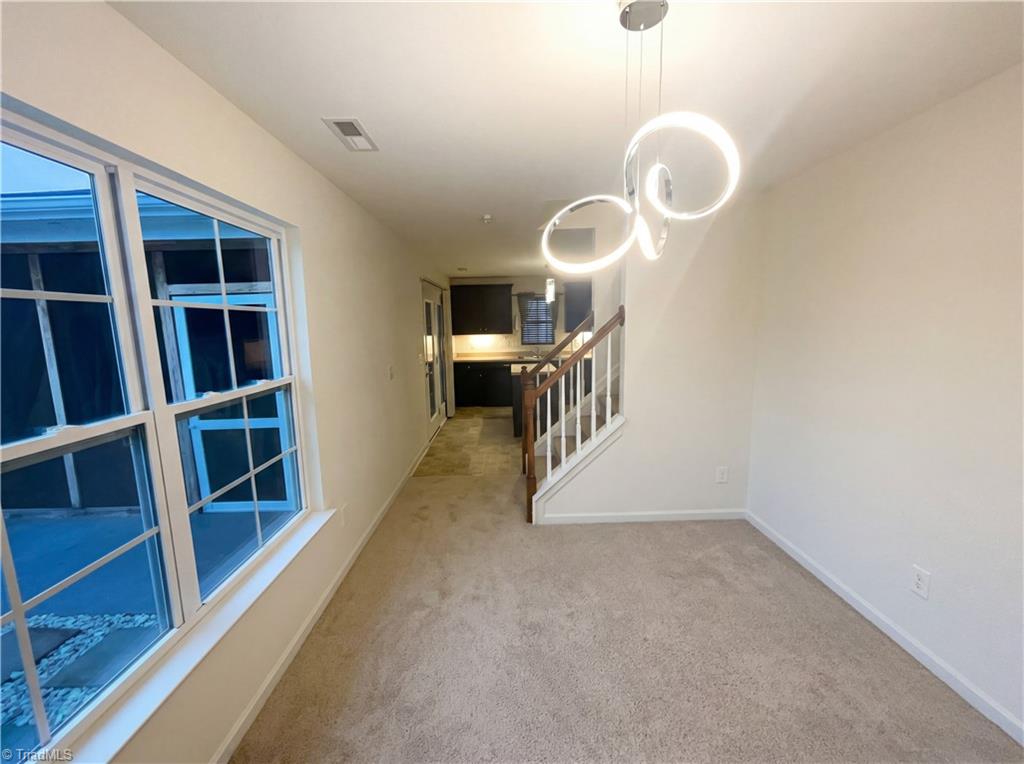 property viewer photo 11