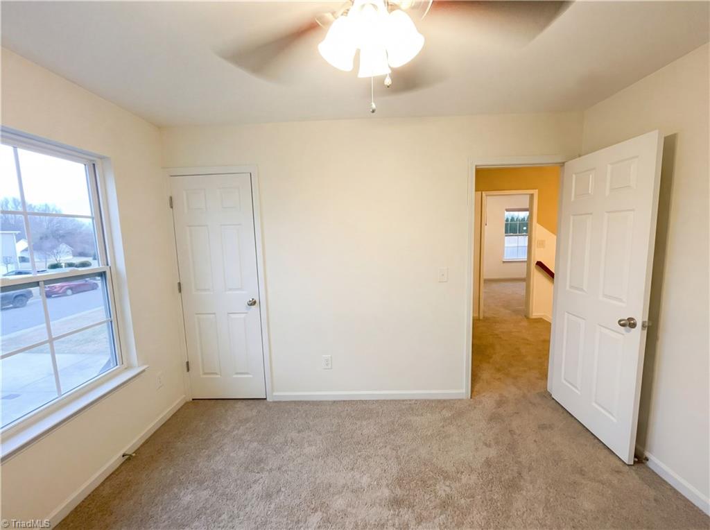 property viewer photo 18
