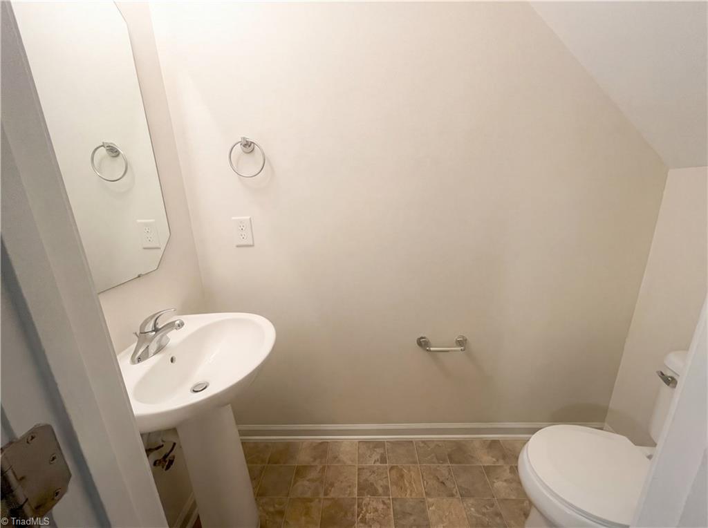 property viewer photo 6
