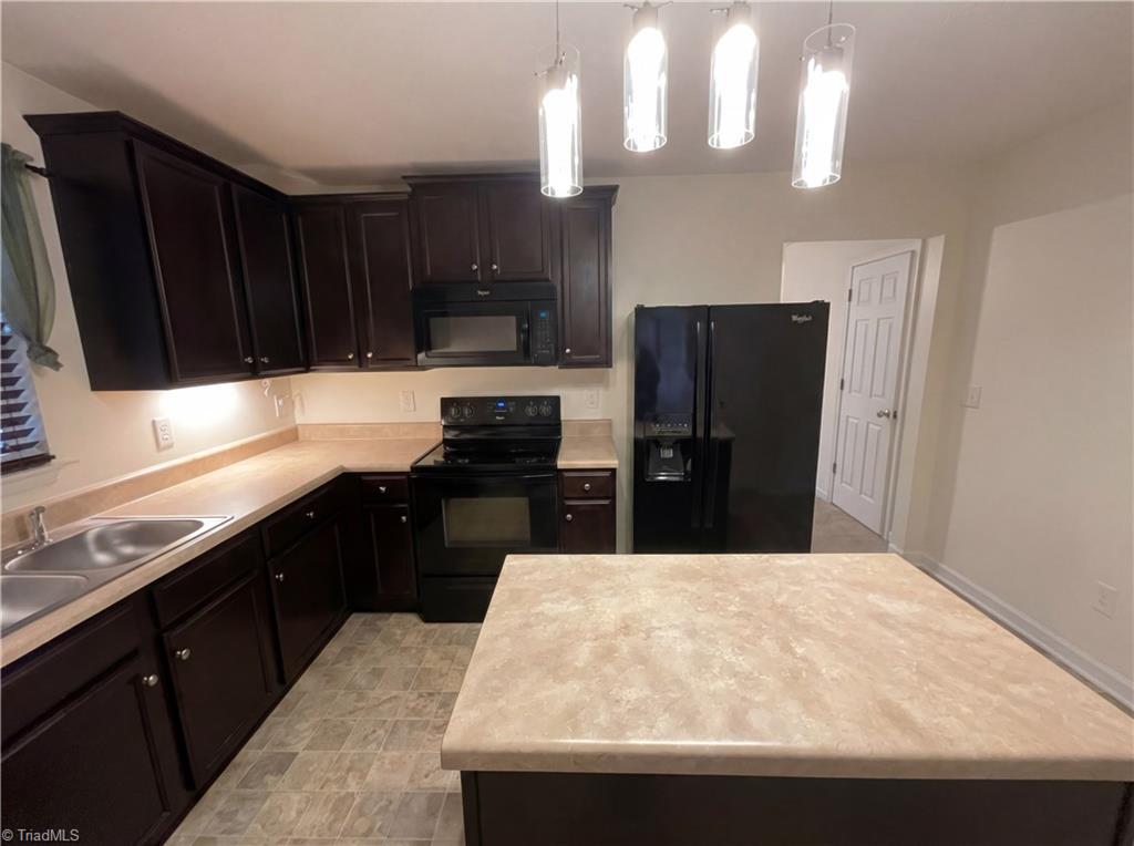 property viewer photo 8