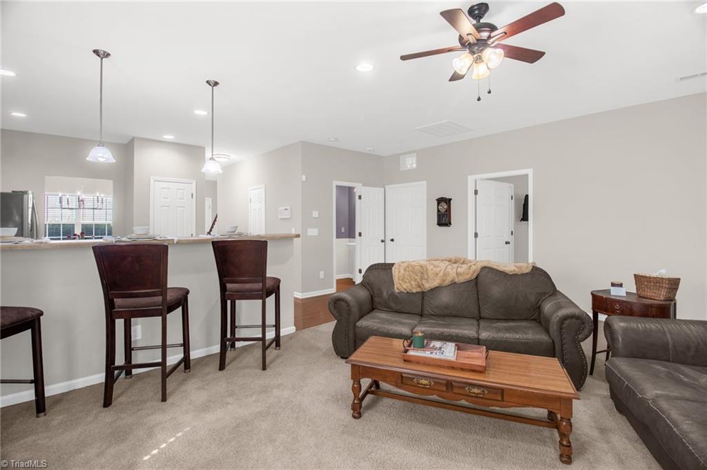 property viewer photo 14