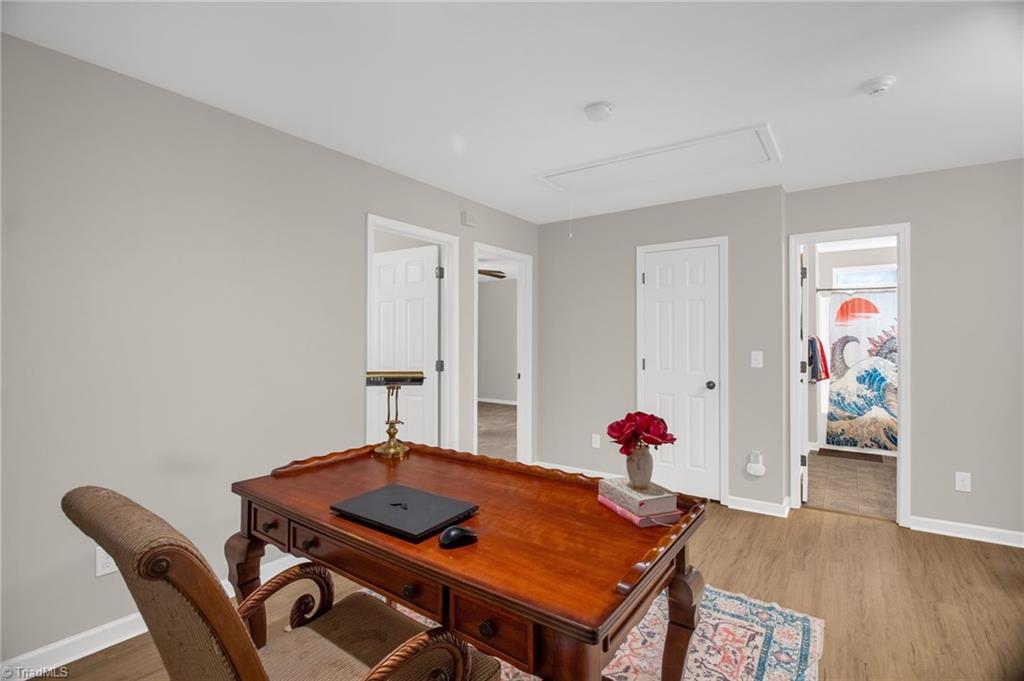 property viewer photo 21