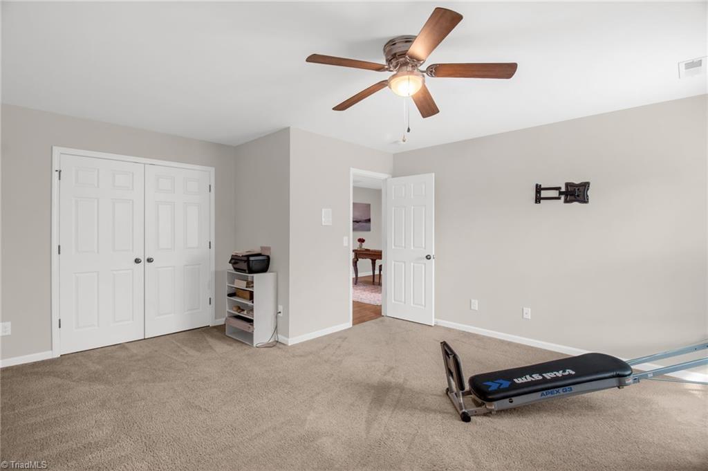 property viewer photo 27