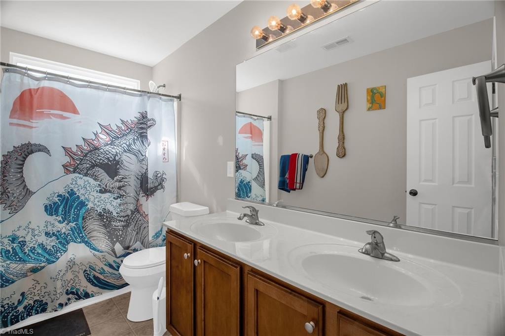 property viewer photo 28