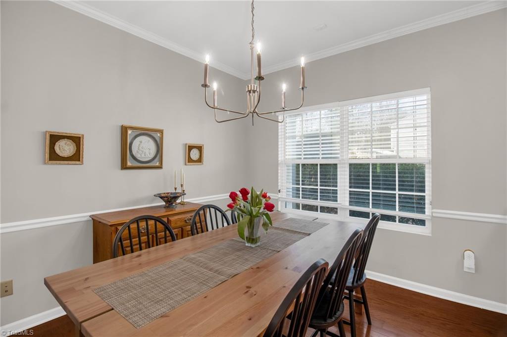 property viewer photo 5